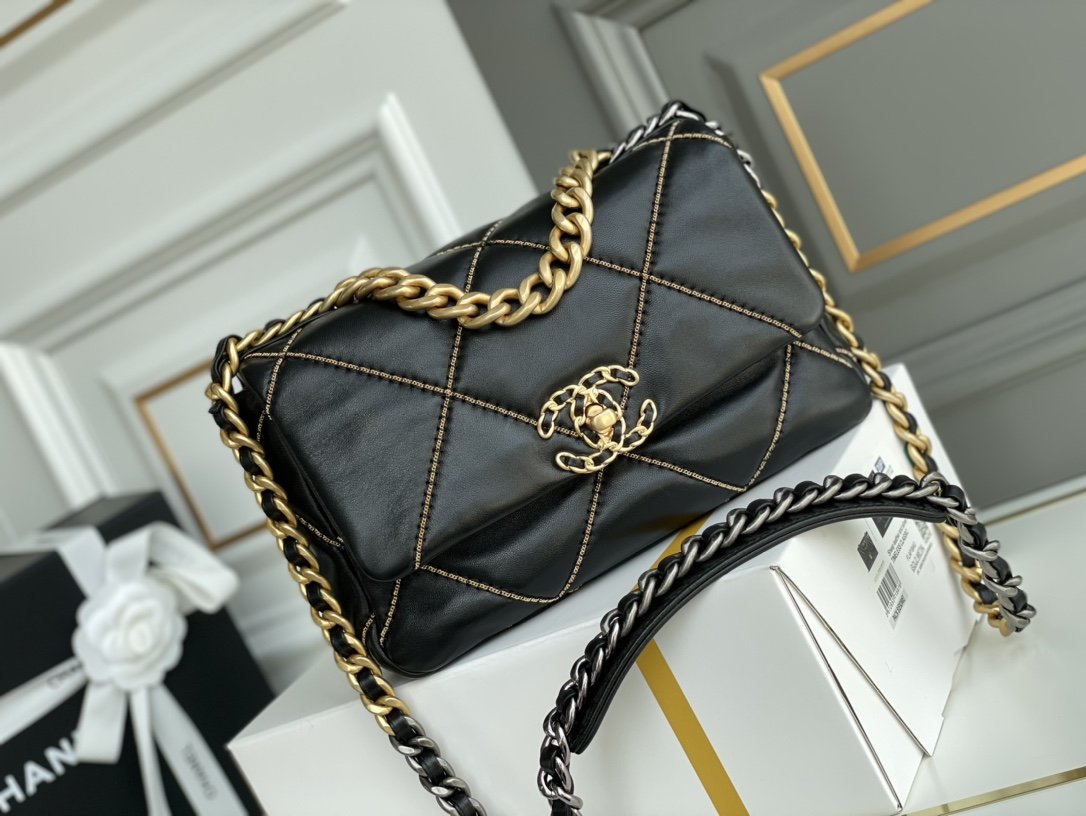 Chanel 19 Bags